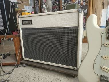 Laney VC30 212 2x12 OLD ENGLISH WHITE SPECIAL LIMITED EDITION