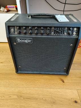 Combo mesa boogie mark V 35