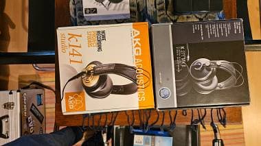 AKG K 141 Studio Vendo 2 paia