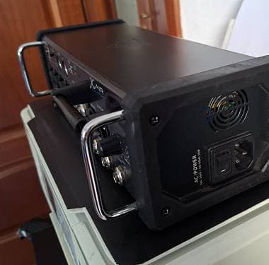 Behringer XR12