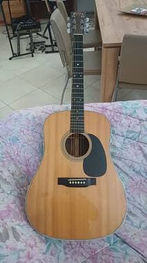 Martin & Co. D28