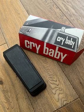 Jim Dunlop Gcb-95 cry baby wah