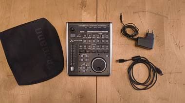Behringer X Touch One