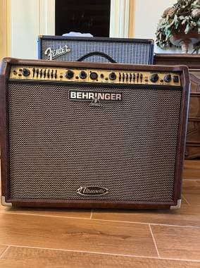 Behringer Ultracustic ACX900 90 W chitarra acustica + voce