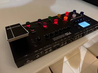 Line6 HD500X PEDALIERA MULTIEFFETTO GUITAR/BASS +GIGBAG SCAMBIO CORT CURBOW 4