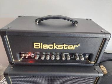 Testata valvolare Blackstar HT5RH