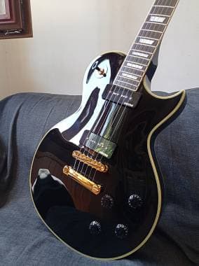 Vintage V100 reissue p90 come Black Beauty, gigbag
