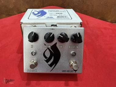 Wren and Cuff Elephant Skin - Troy Sanders Signature