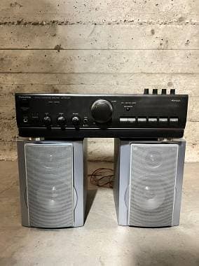 Amplificatore 4 canali + coppia casse