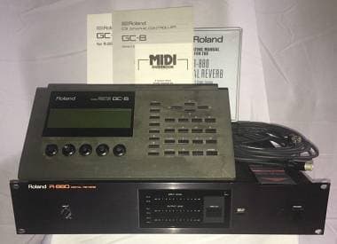 Roland r880