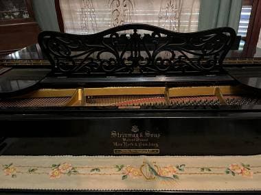 Pianoforte a coda Steinway & Sons - Mod O - matricola 144526