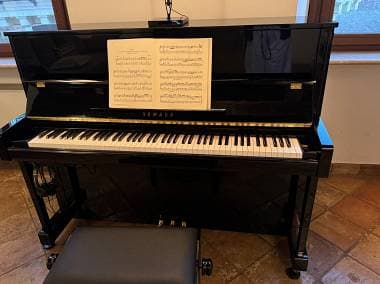 Yamaha B3E SC3 PE silent con banca