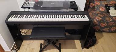 Piano Yamaha P95B
