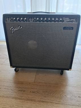 Fender Twin Reverb-Amp '65 Custom 15
