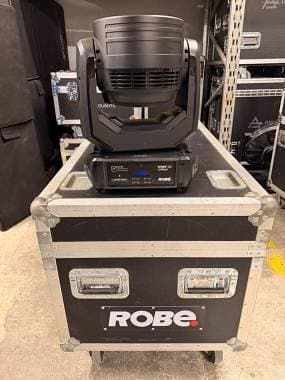 Robe Robin 350 led beam wash