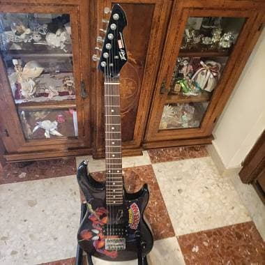 Peavey Rockmaster Marvel. The Amazing Spider Man
