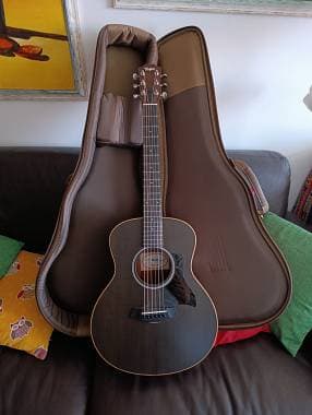 TAYLOR GS MINI E SPECIAL EDITION TRANS BLACK