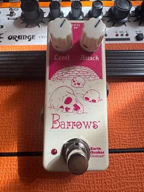 EarthQuaker Devices Barrows Fuzz Attacker