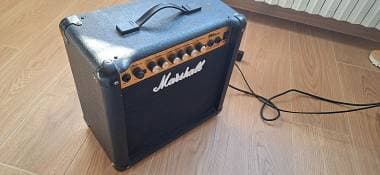 Marshall MG Series 15 CDR