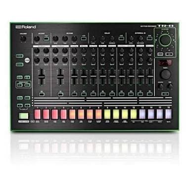 Roland TR-8 Rhythm Performer (AIRA)