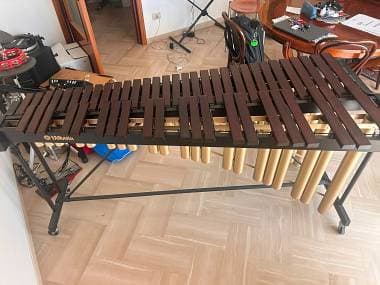 Marimba Yamaha 1430