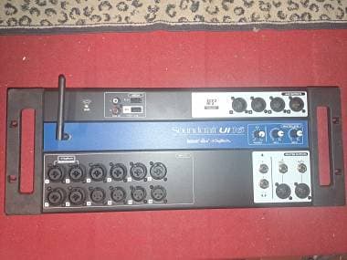Soundcraft Ui16