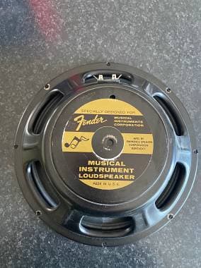 Eminence Eminence 12 8 ohm ( Fender hot road dlx)