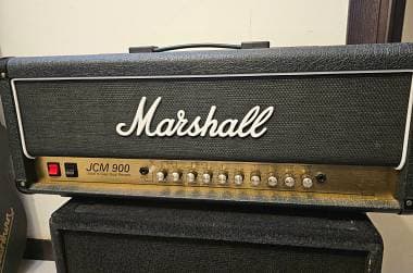 Marshall JCM 900 HI GAIN DUAL REVERB HEAD 100 W
