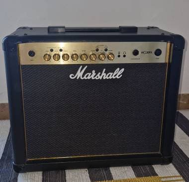 Marshall MG30FX
