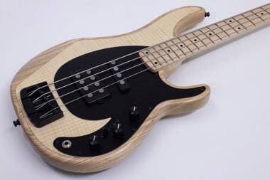 Alusonic Django Deluxe 4 Custom Shop - Flamed maple Top
