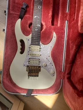Ibanez Jem 7V del 2006 ,like Evo