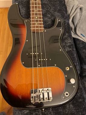 Fender FENDER Player II Precision Bass RW 3-Color Sunburs