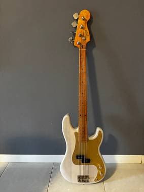 Squier by Fender squier classic vibe 60s precision bass