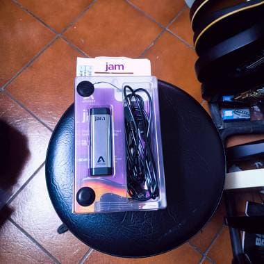 Apogee JAM 96k for iPad / iPhone and MAC