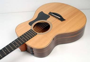 Taylor GS mini PLUS Rosewood usata in vendita con custodia originale