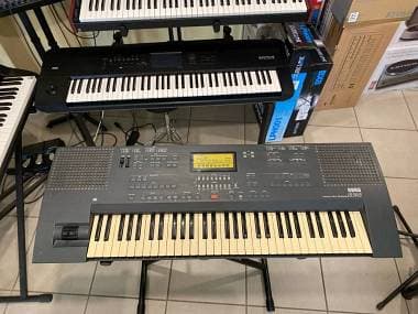 Korg IS 50B TASTIERA ARRANGER 61 TASTI