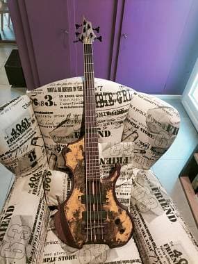 Alta liuteria USA (Ray Simonetti) basso 5 corde