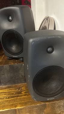 Genelec 8050A
