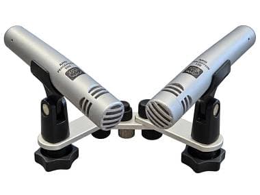 AKG Perception 150 Coppia microfoni condenser Barra stereo inclusa