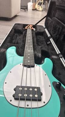 Music Man StingRay Special H 4 Cruz Teal/Ebony custodia originale