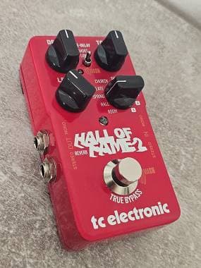 TC Electronic Hall of fame 2 reverb riverbero