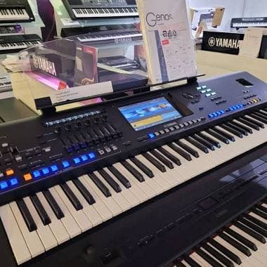 YAMAHA GENOS 1 APPENA RIENTRATA DA CLIENTE PER MANCATO UTILIZZO