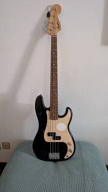 Squier by Fender P-Bass Affinity