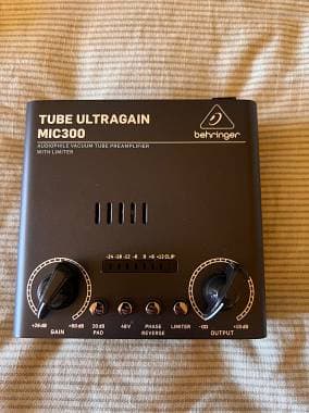 Behringer Mic 300 mai usato