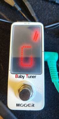 Mooer Baby Tuner Accordatore micro