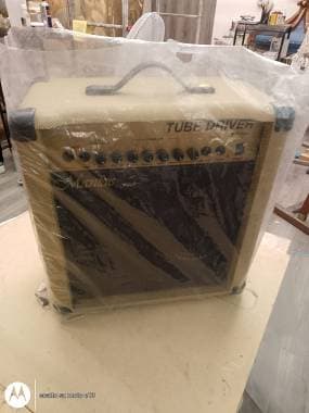Amplificatore valvolare per chitarra Samick Maniac MVT 300