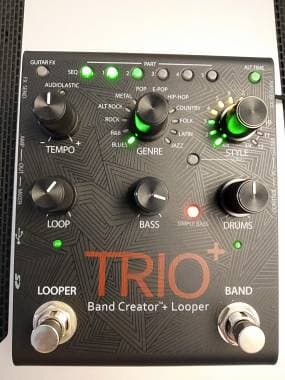 DigiTech Trio plus con Foot Switch