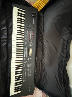 Yamaha Mox 8