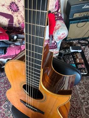 Marc Beneteau Concert Cutaway Sitka/Indian rosewood 1996 trattabile