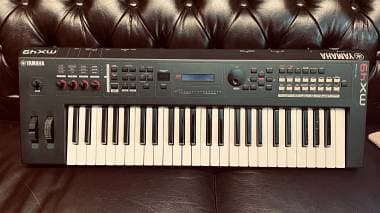 Yamaha MX49